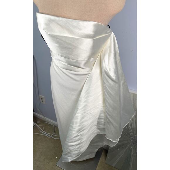 Solace London Milena Strapless Ruched Draped Ruffle White Maxi Dress Size 6 - Picture 6 of 13